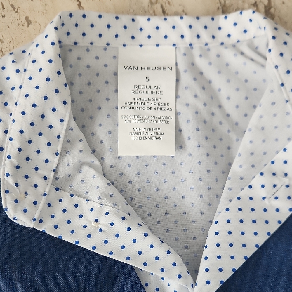 Van Heusen Dark Blue Pantsuit with Polka Dot Shirt - Picture 2 of 7